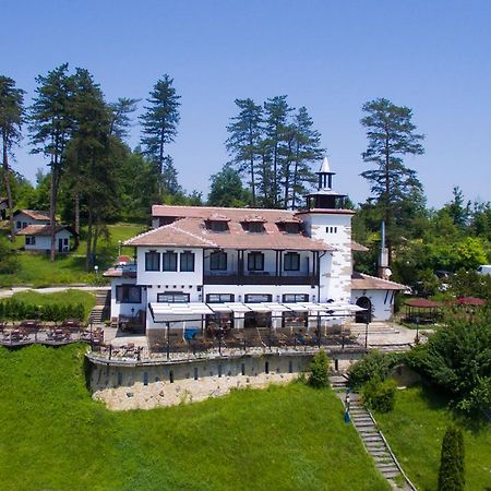 Complex Brashlyan Hotel Trjavna Buitenkant foto